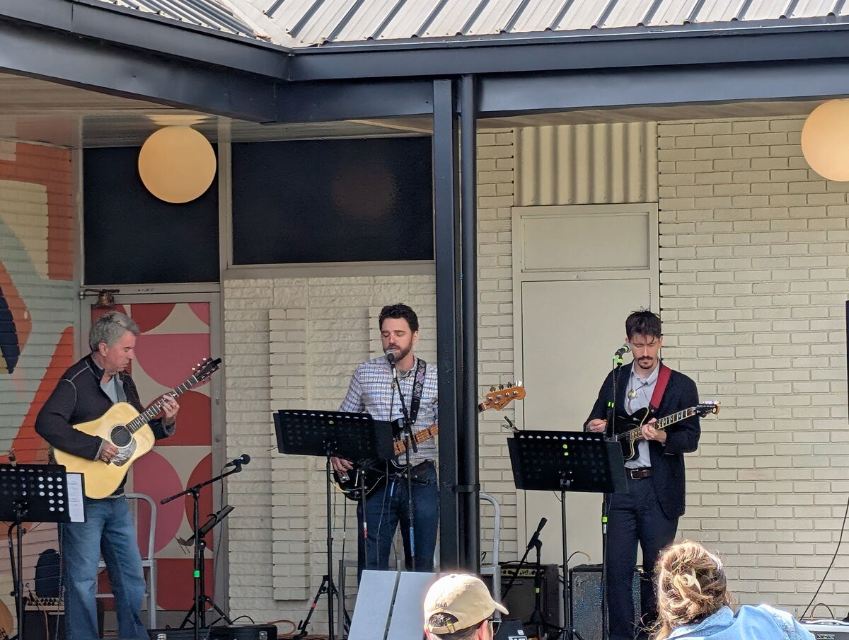 Bolo Boys live